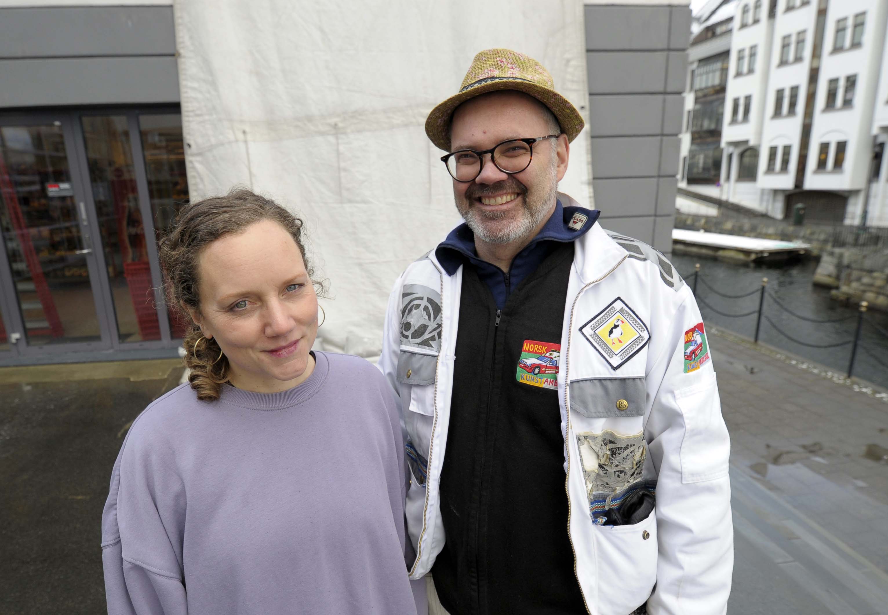 Musiker Lena Nymark er med under The North West 2021, sammen med kunstner Bent Erik Myrvoll som er arenakunstner.