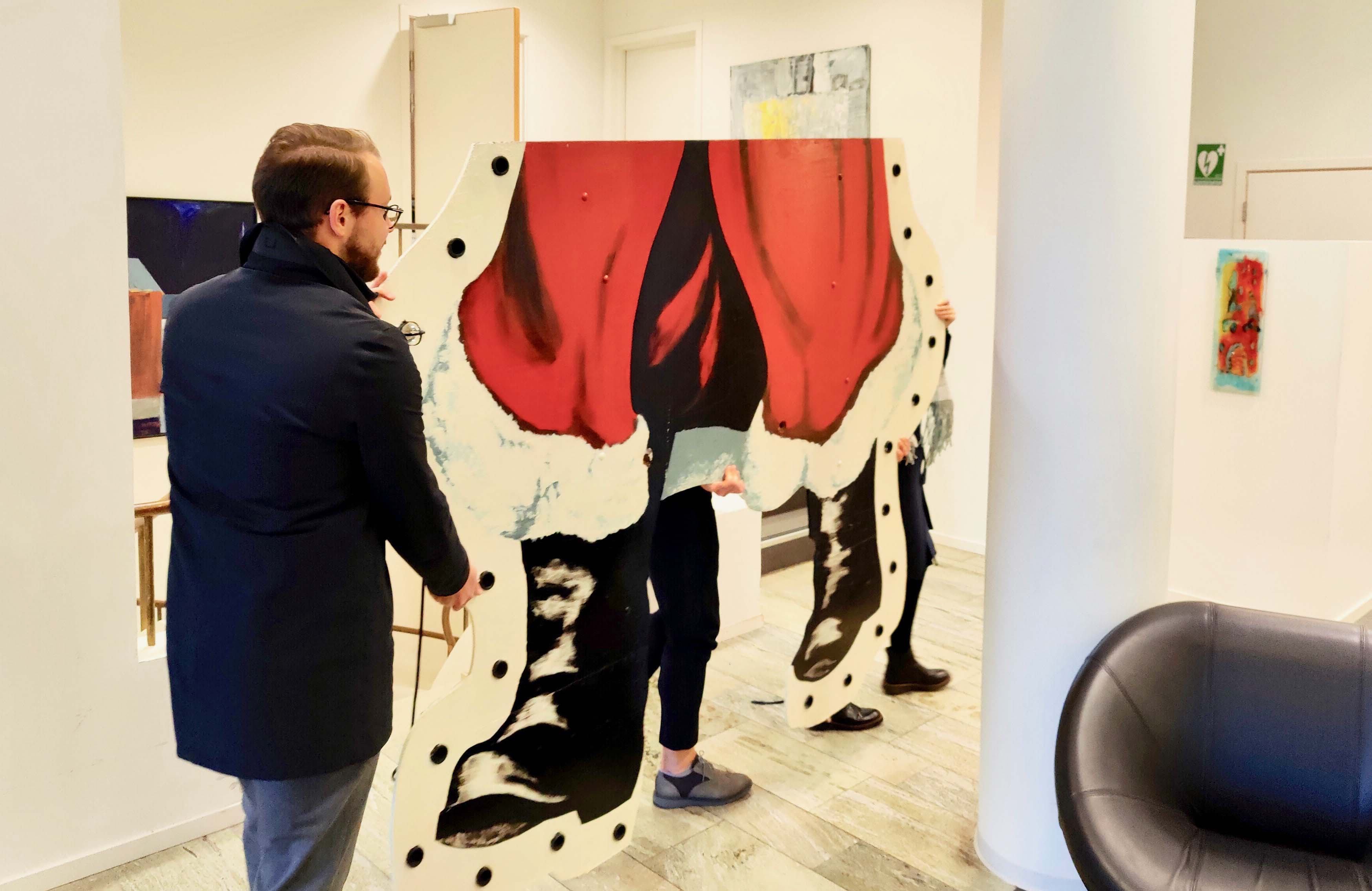 På vei til eget lager i banken på St. Olavsplass