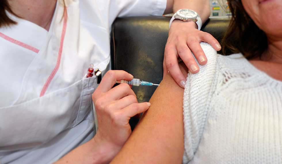 Nå kan du droppe innom for å ta koronavaksine for første, andre eller tredje dose.