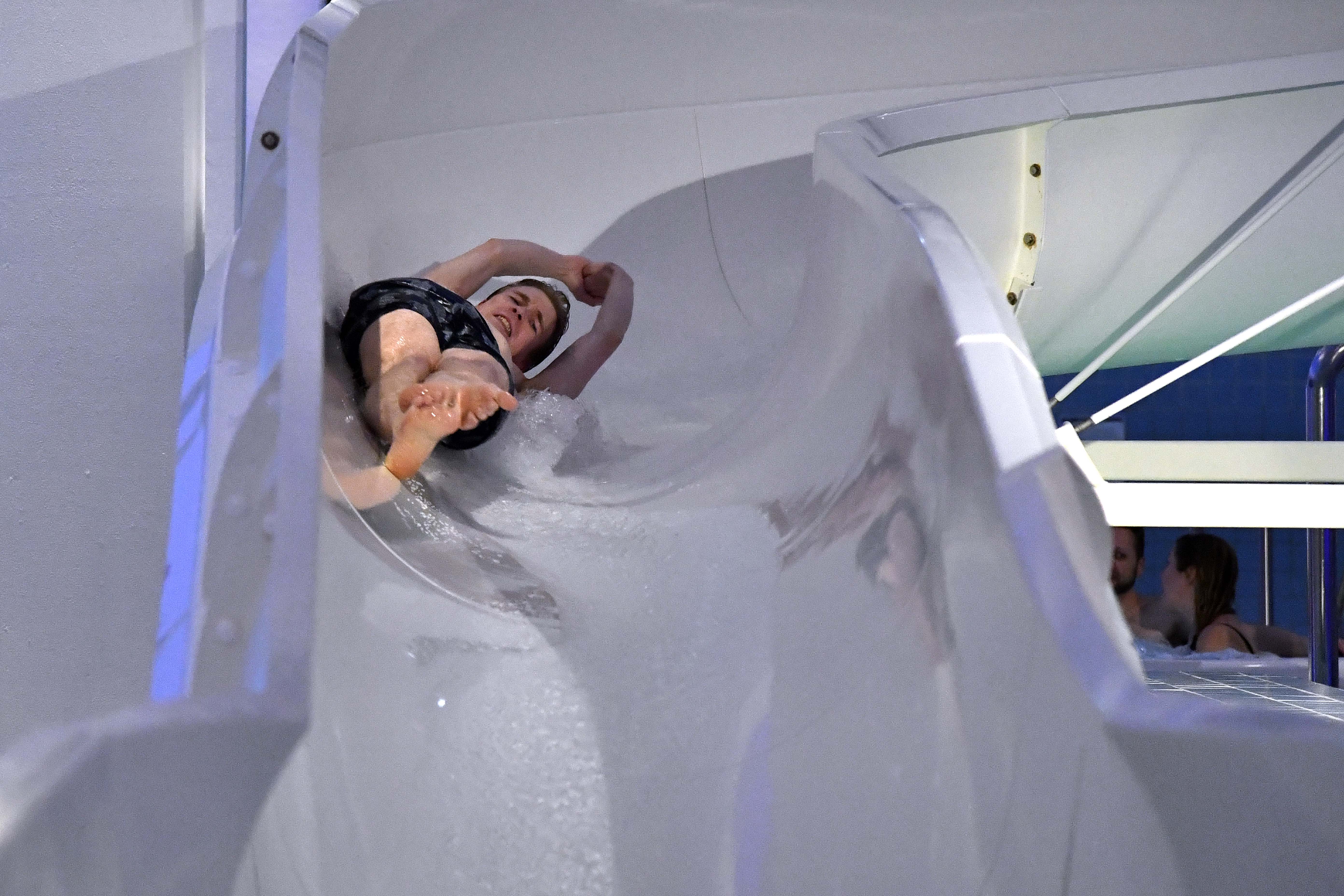 Deltagerne hadde forskjellige taktikker å "angripe" sklia på.