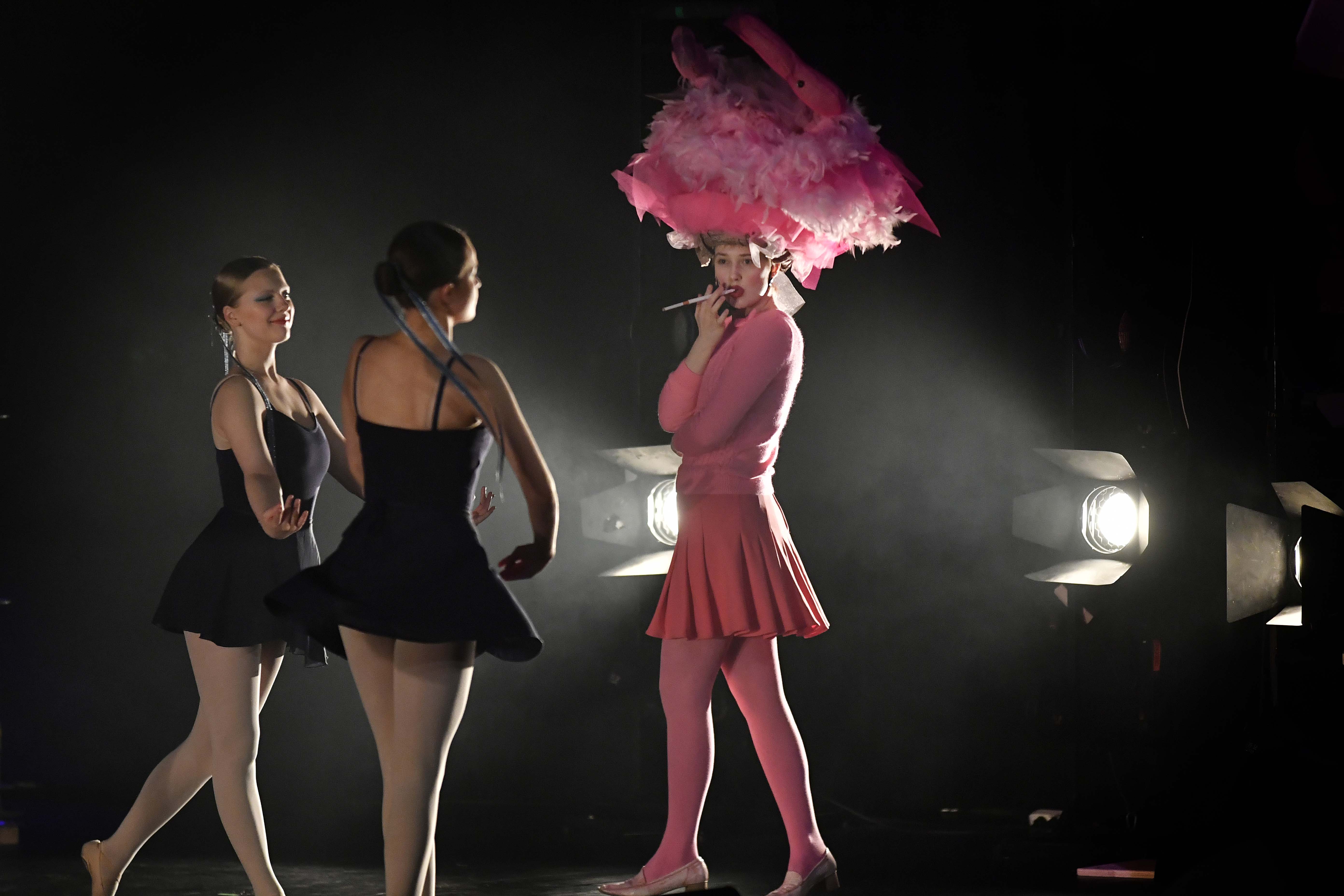 Scener fra Ålesund kulturskoles musikal «Rampelys»