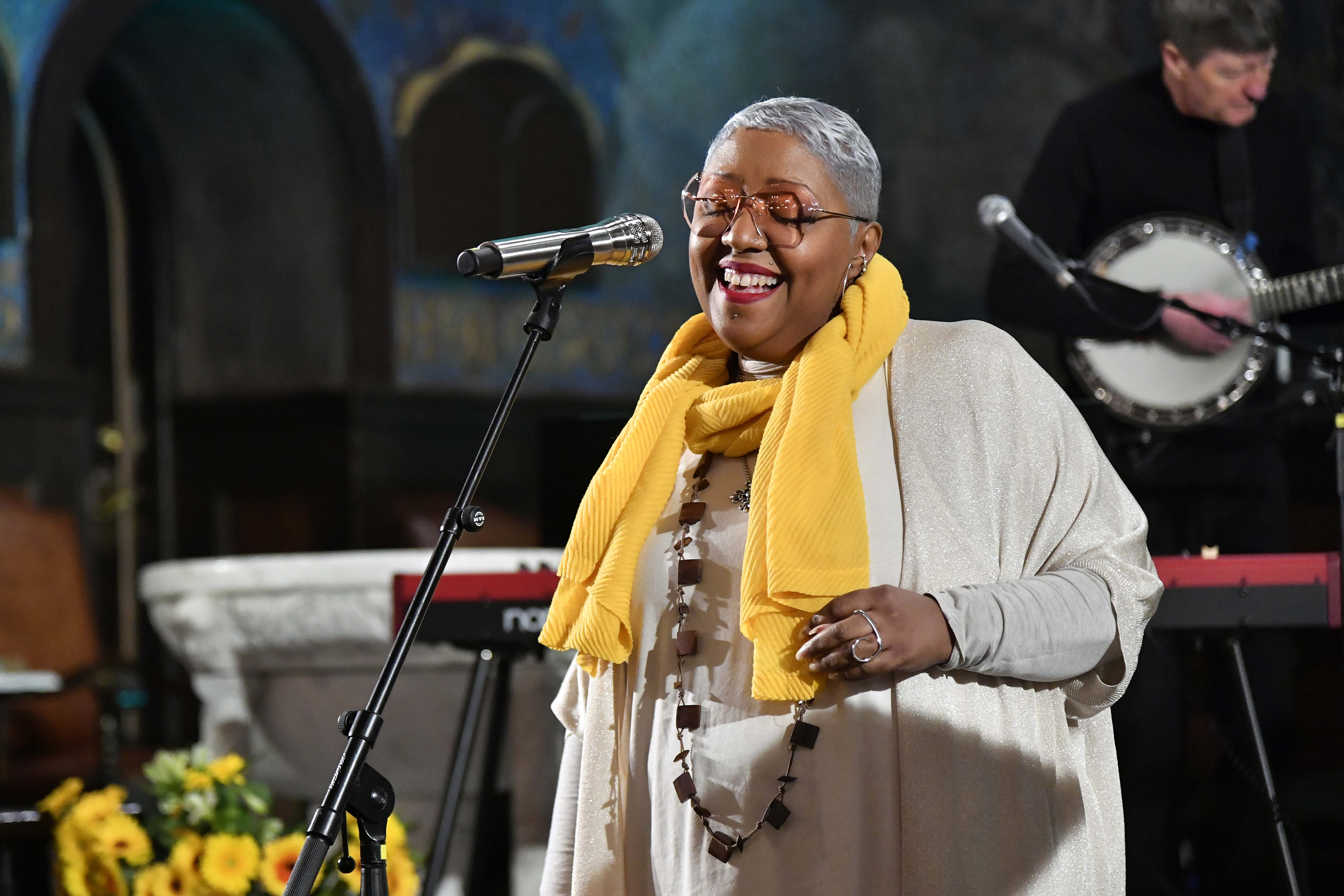 Tricia Boutté - "Hjerter for Ukraina" i Ålesund kirke.