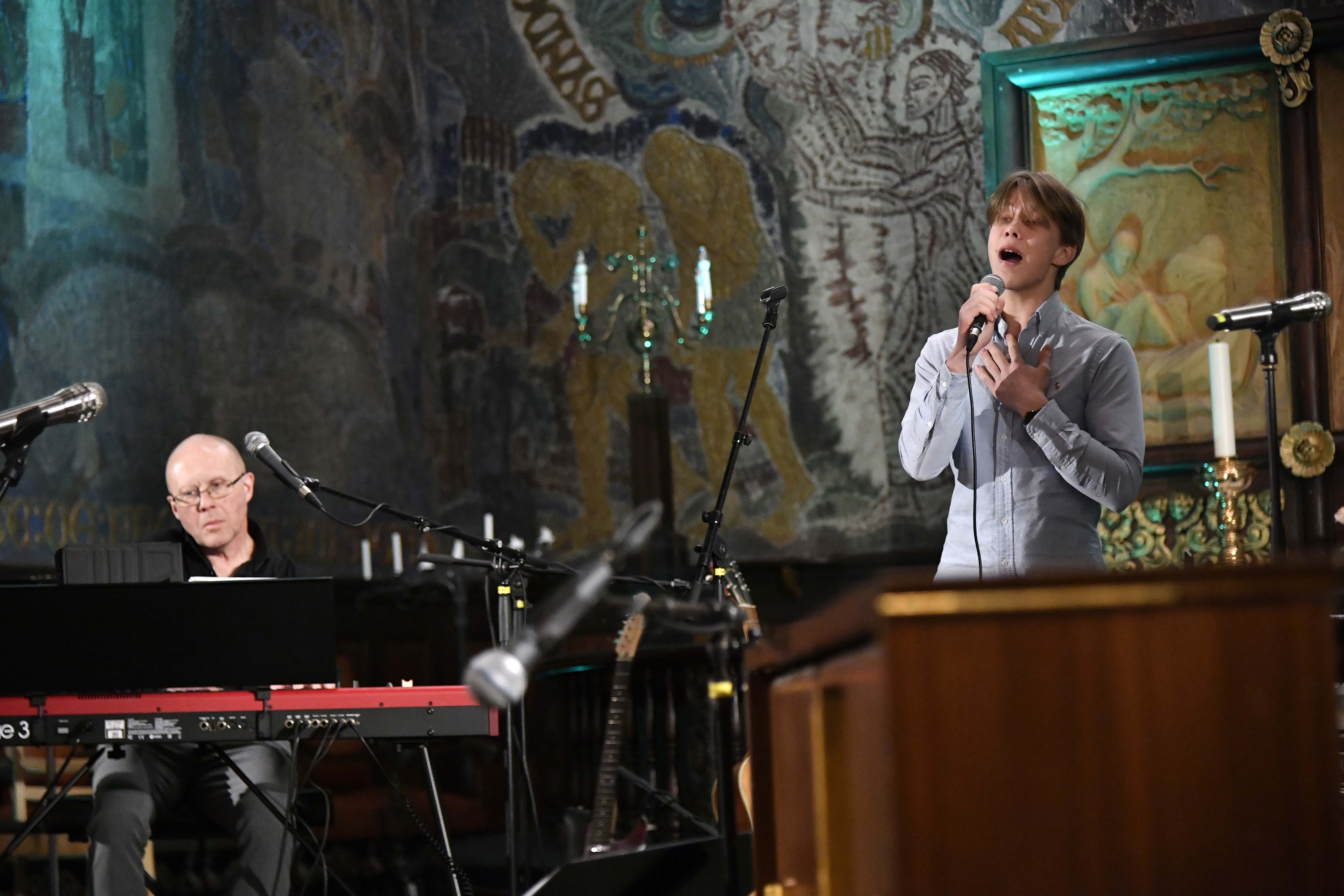 Jacob Sewerin - "Hjerter for Ukraina" i Ålesund kirke.