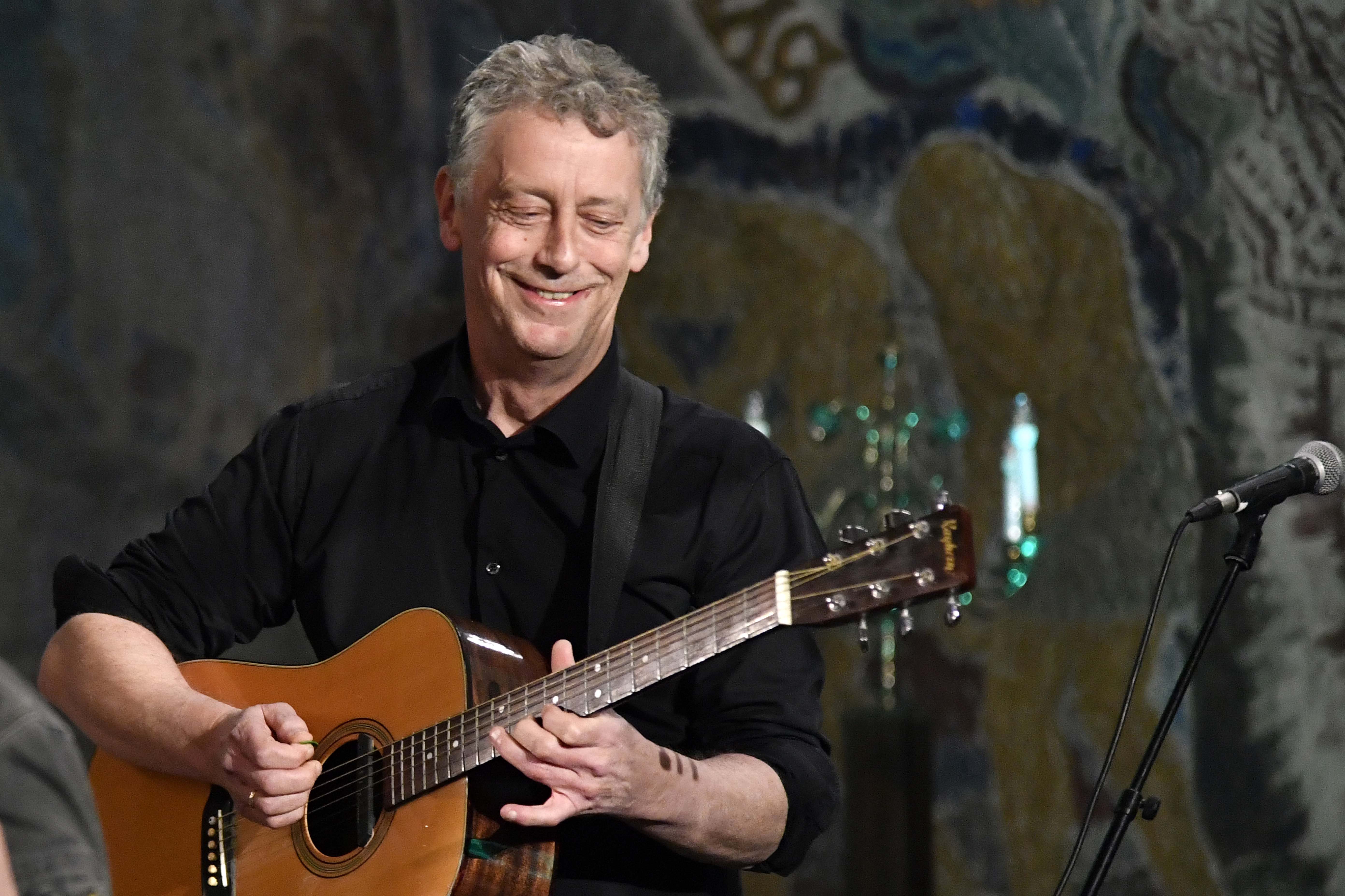 Geir Nakken i Teigen Tribute - "Hjerter for Ukraina" i Ålesund kirke.