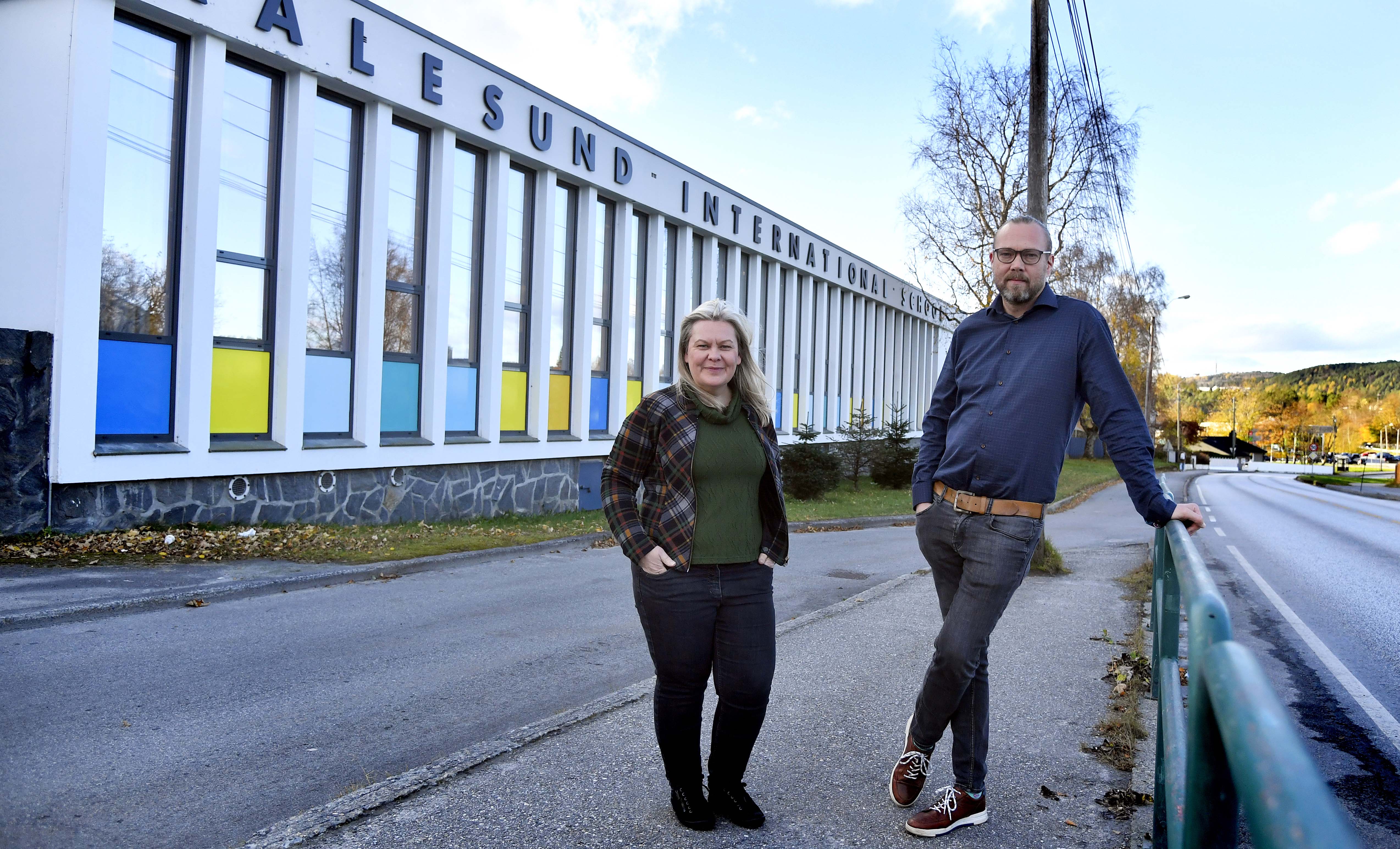 Aalesund Internasjonal School har funnet seg godt til rette i gamle Nørvasund barneskole på Gåseide, som AaIS nå eier og har pusset opp.