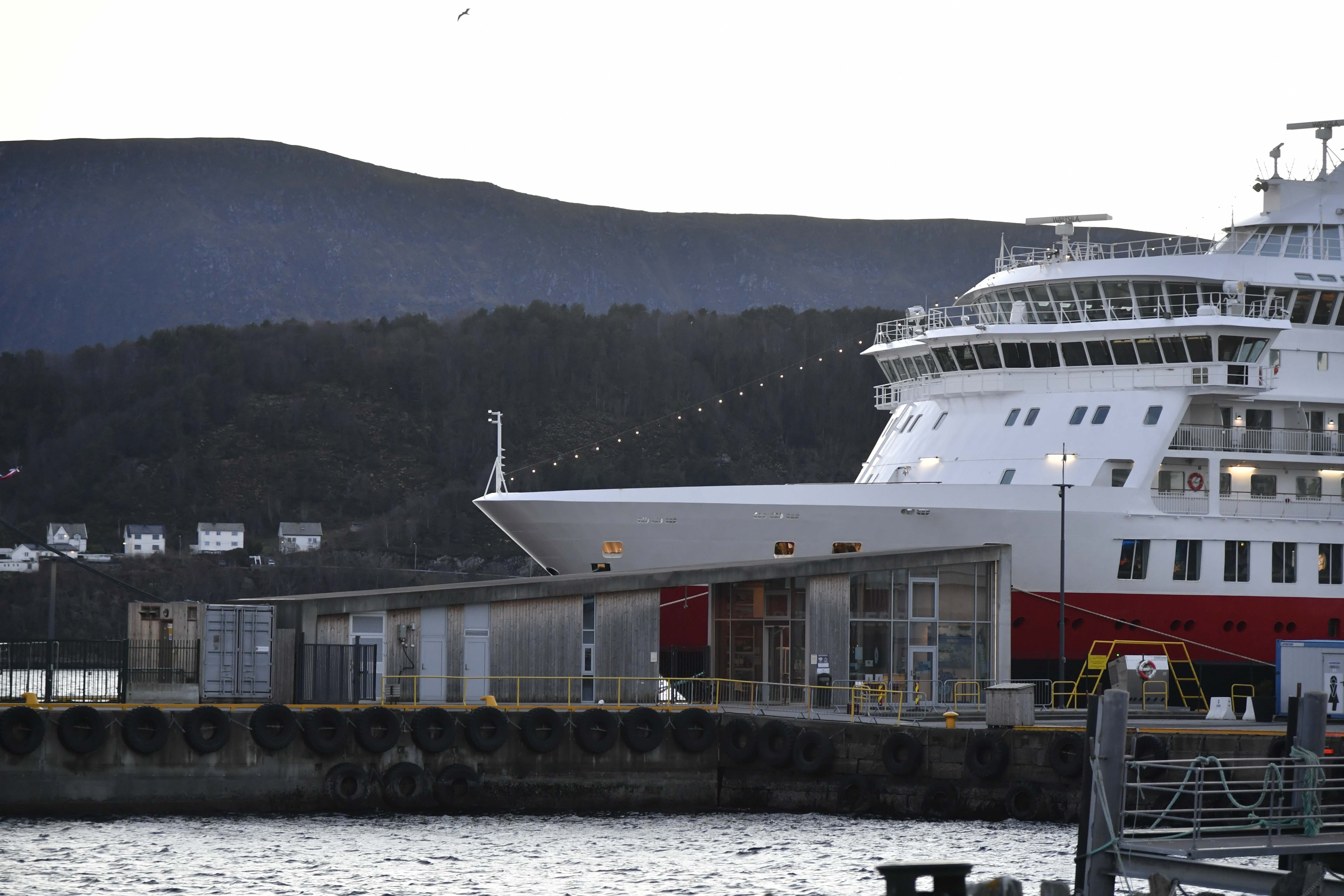 Cruiseporten er selveste portalen til Ålesund, der alle må gjennom.