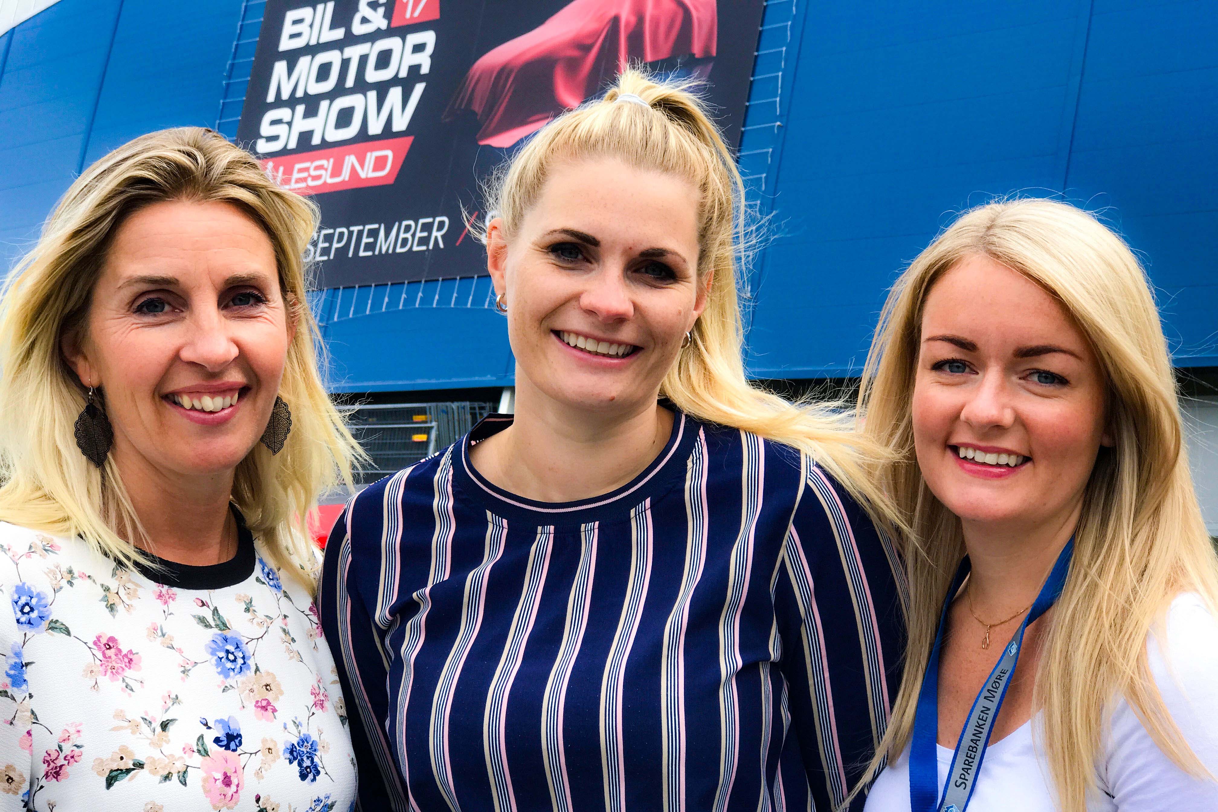 Lager bilfest: Synnøve Rogne, daglig leder(t.v.), Jeanette Lorgen, markedskoordinator og Karina Torbett, kundeansvarlig i Sparebanken Møre arena.