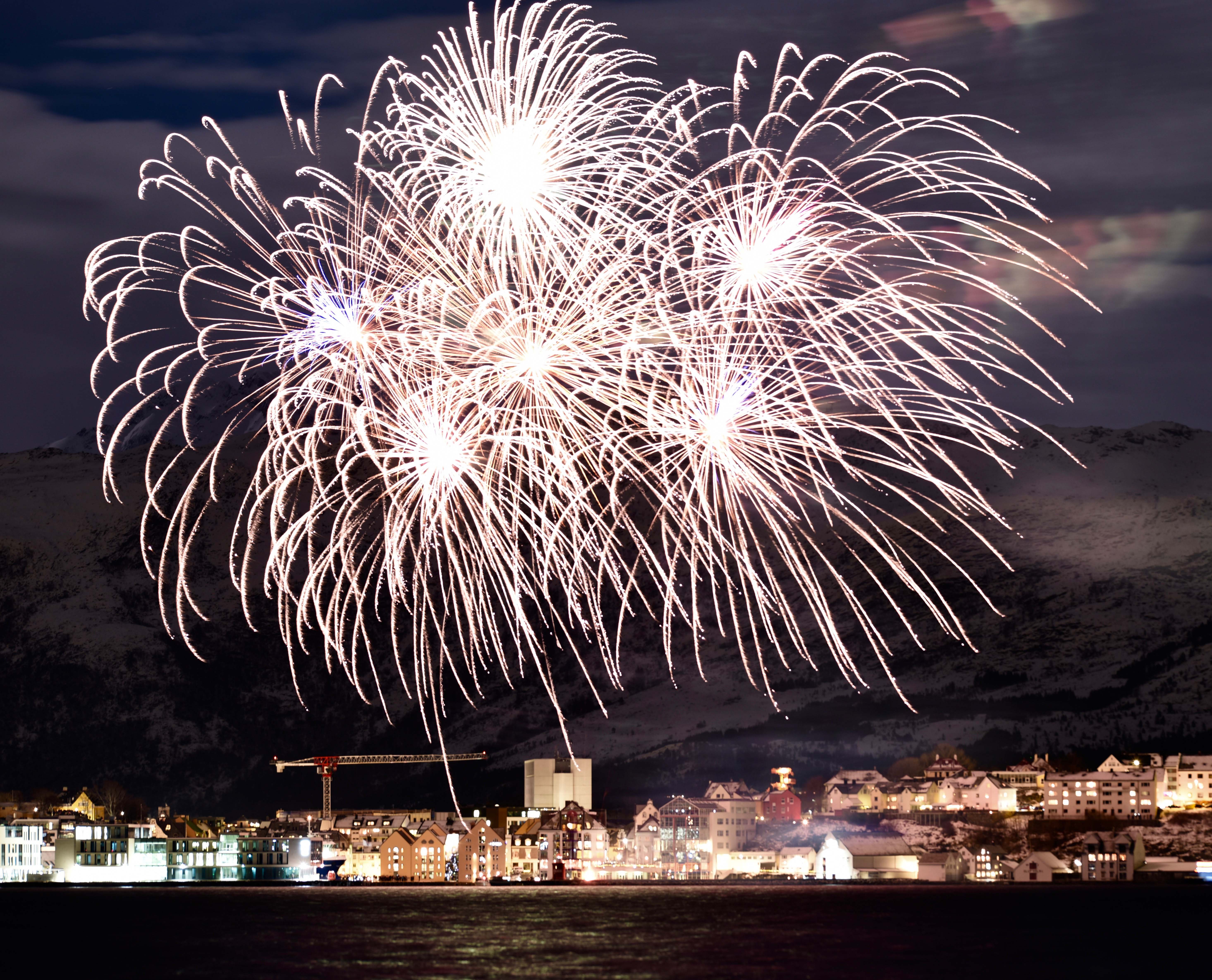 Fyrverkeriet sett fra Valderøya