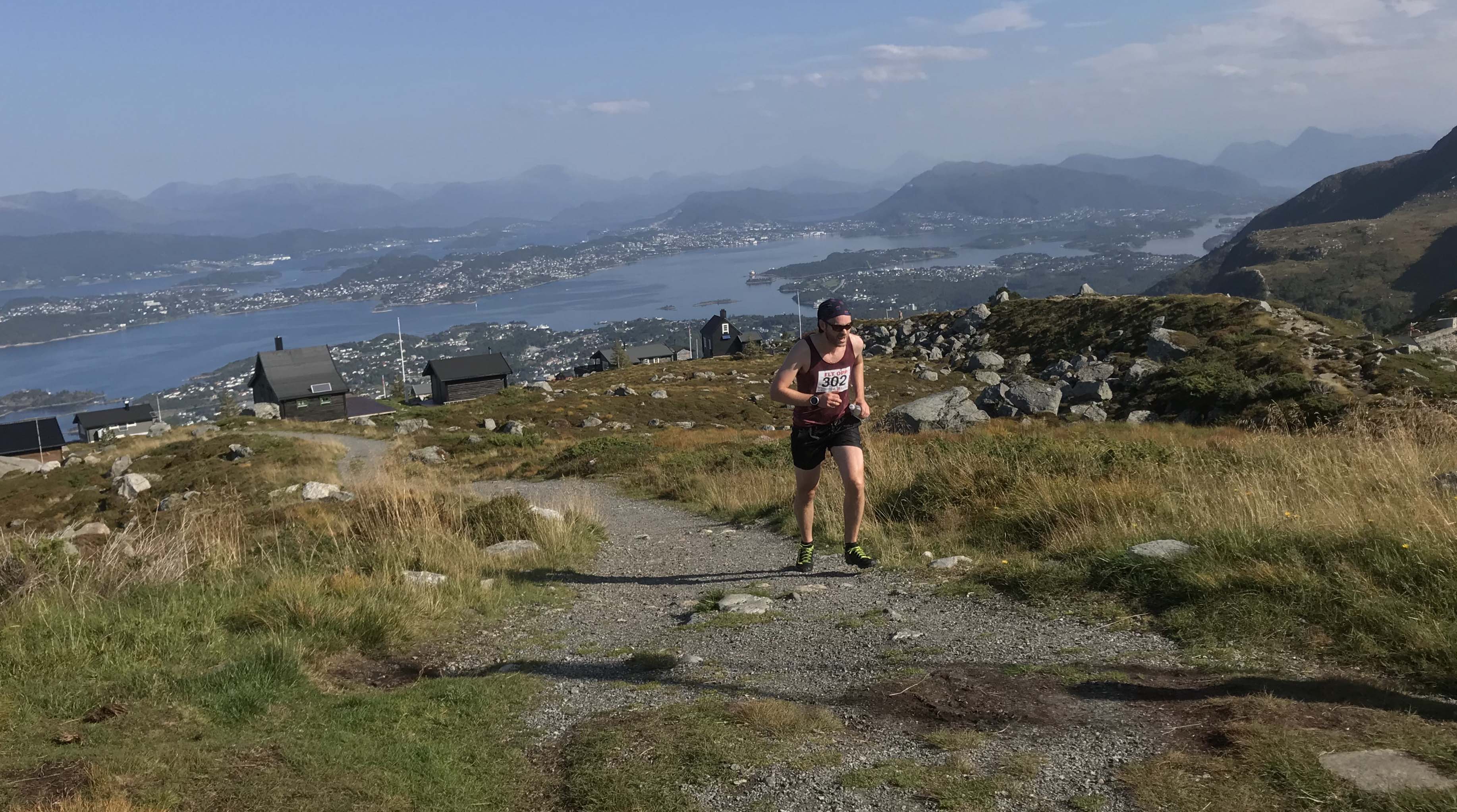 I fjor var det mange som deltok på FLT Opp i Langevåg. Foto: Frode Ingebrigtsen.