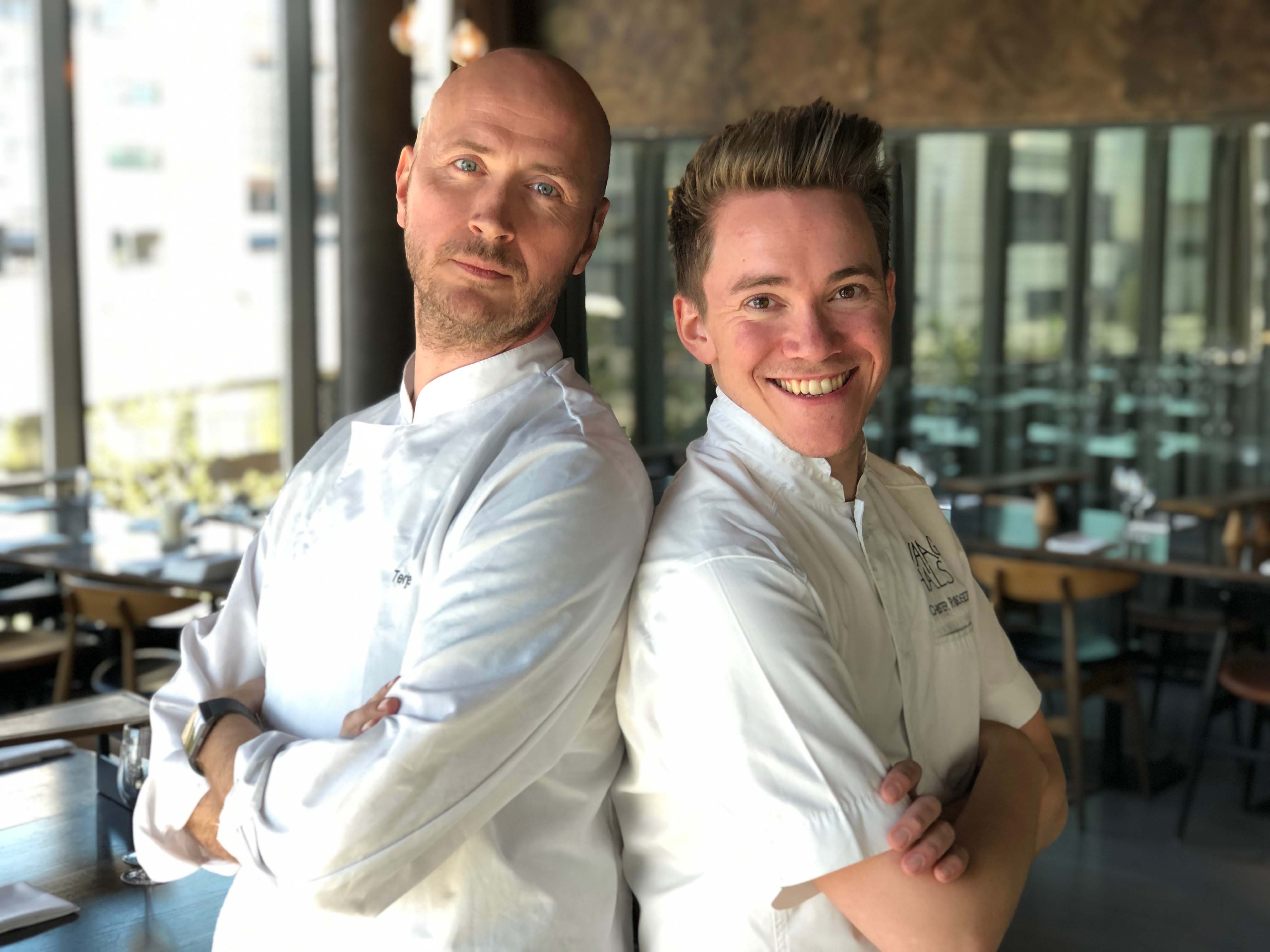 Bli med på "Kulinarisk Showaften" på Scandic Parken Hotel der Terje Sporsem og Christer Rødseth tar over og lover en kveld med mye god mat og underholdning.