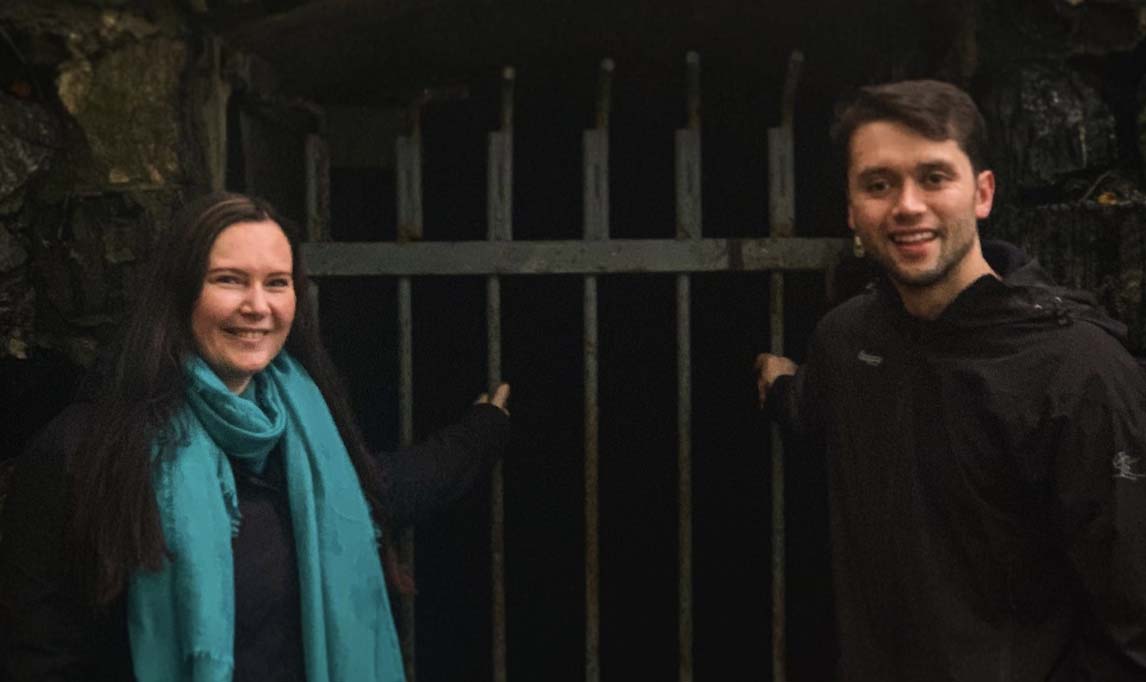 Monica Molvær og Richard Lindin vil ha frem byens viktige krigshistorie.